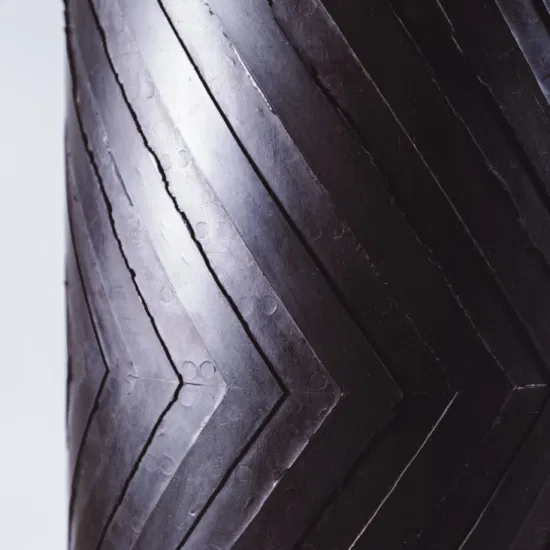 Cinta transportadora de caucho Chevron acanalada de tela con patrón en forma de V en forma de espiga resistente de alta calidad